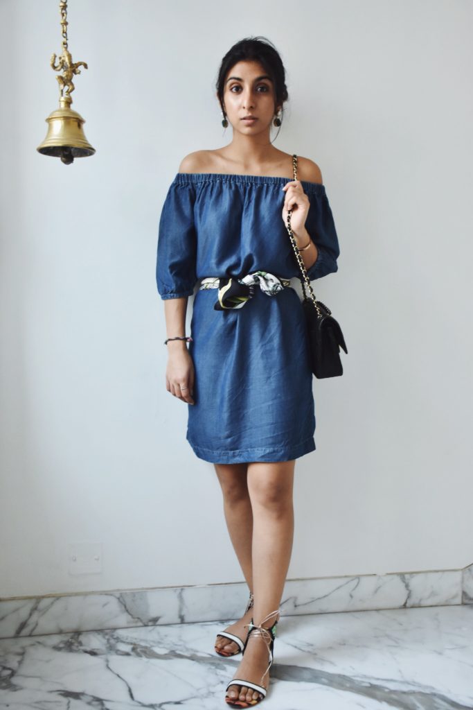 Fashion blogger Shloka Narang of The Silk Sneaker showcases her favourite Mumbai Outfits and street style!