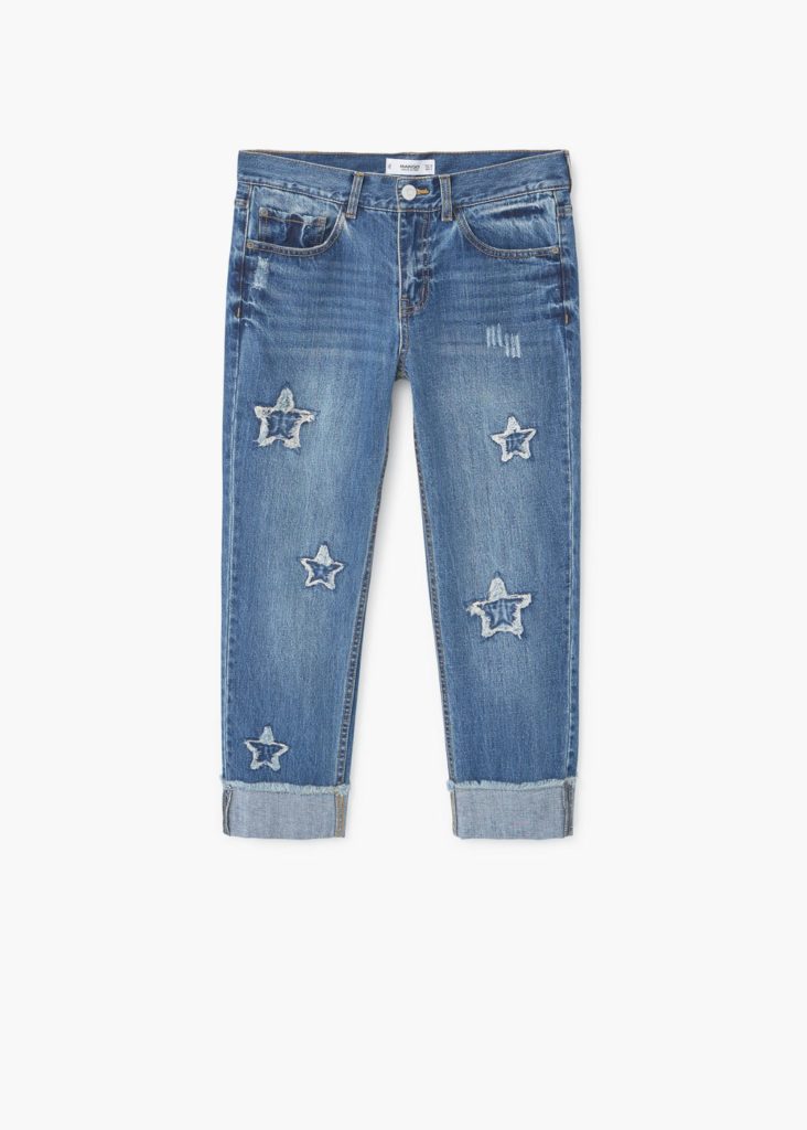 Fashion Blogger Shloka Narang showcases micro trend star pattern featuring Mango Jeans