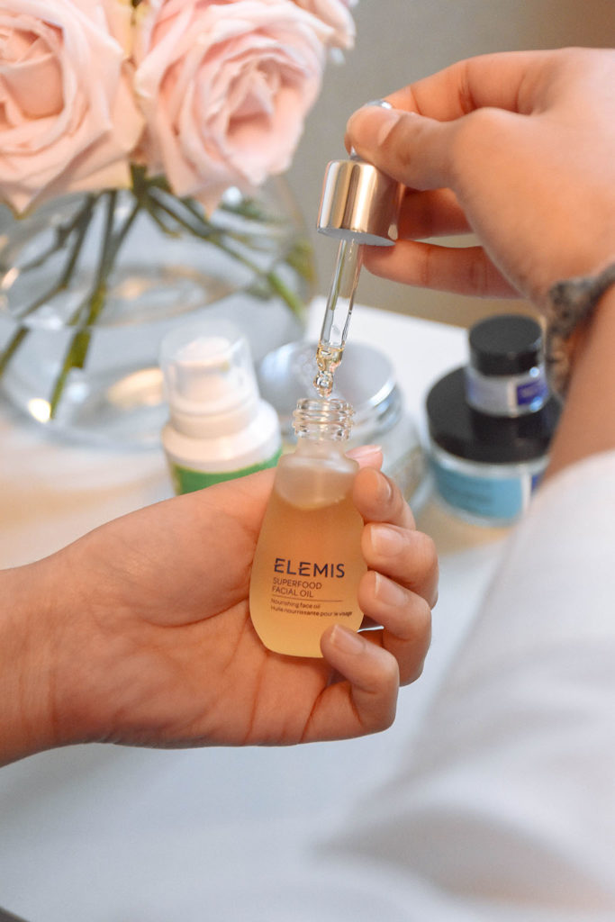 Fashion and Beauty blogger Shloka Narang of The Silk Sneaker shares the best skin care tips she learnt from her mother as well as a great idea for Mothers Day gifts