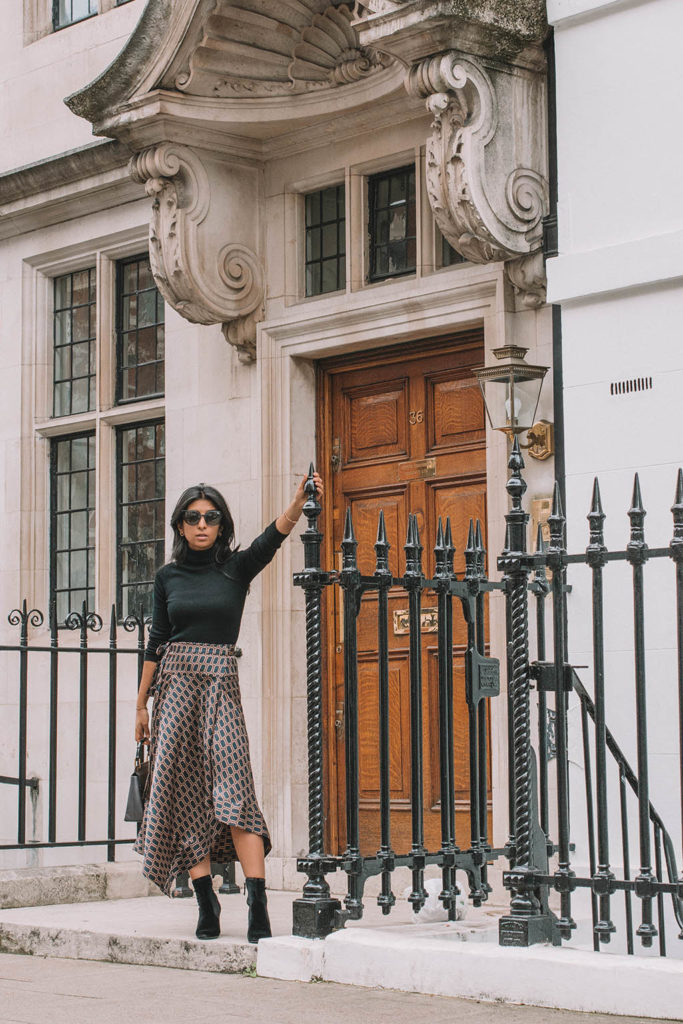 Fashion blogger Shloka Narang of The Silk Sneaker shares her favourite new Zara find and how to style a midi skirt for autumn