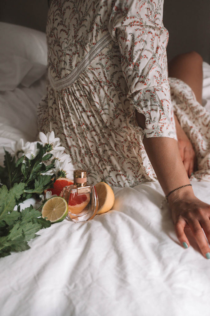 Fashion and beauty blogger Shloka Naran of The Silk Sneaker shares a review on the latest spring perfume from Chloe; Nomade.