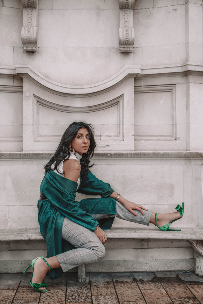 Fashion blogger Shloka Narang of The Silk Sneaker shares another great spring outfit idea, showcasing how petite girls can style oversized pieces with Topshop, Chanel and Valentino.
