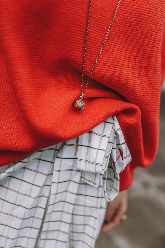 Fashion blogger Shloka Narang of The Silk Sneaker shares how to create the perfect spring outfit while styling an asymmetrical skirt featuring Deme by Gabriella, Chanel and Amazon Fashion