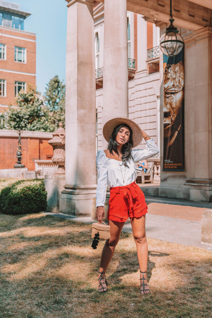 Fashion blogger Shloka Narang of The Silk Sneaker shares how to style a summer 2018 top in a sweetheart neckline for a cute summer outfit featuring Zara, Valentino and Chriselle x JOA