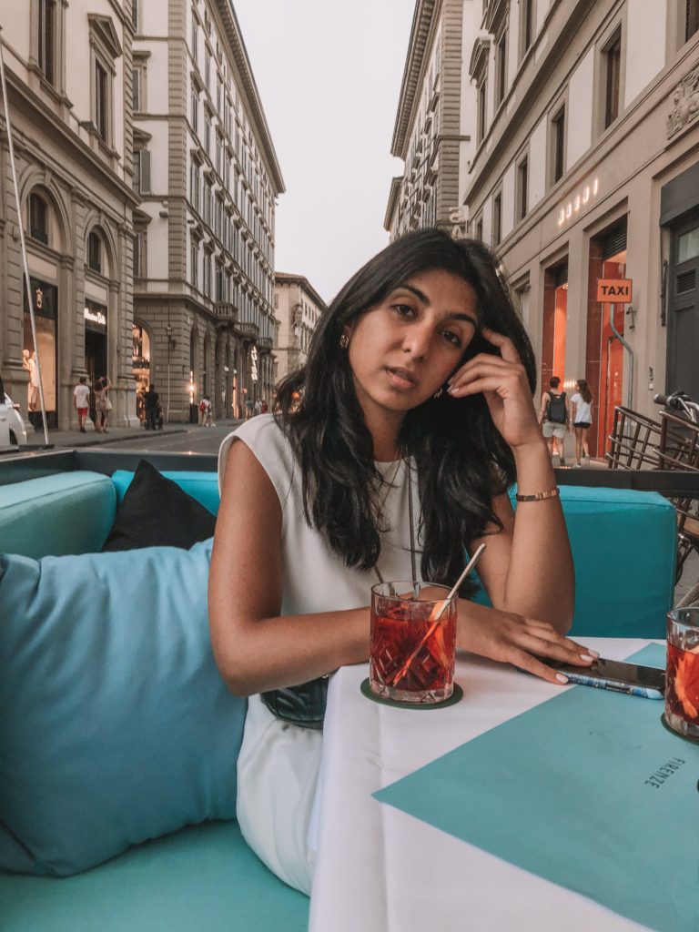 luxury fashion and travel blogger Shloka Narang of The Silk Sneaker shares what to do and where to eat in florence, Italy