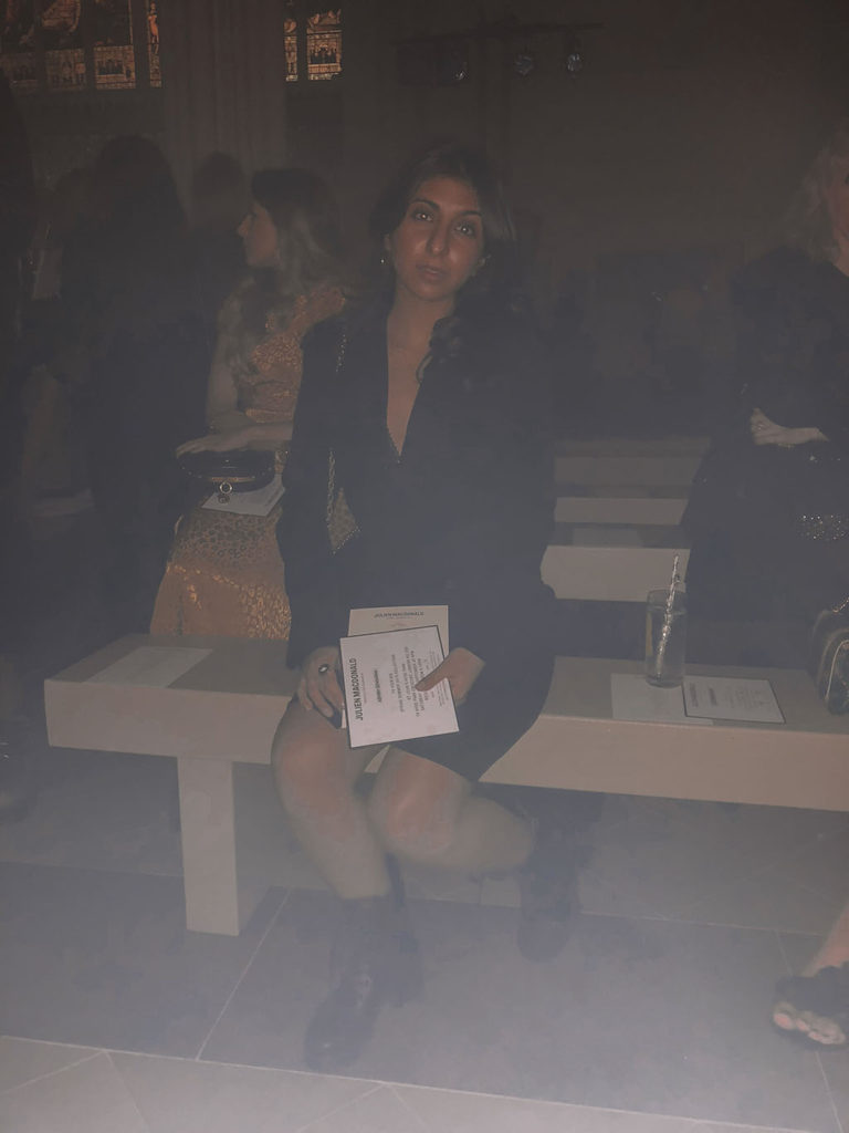 Luxury fashion blogger Shloka Narang of The Silk Sneaker shares her experience at London Fashion week September 2018 including runway shows, presentations and street style
