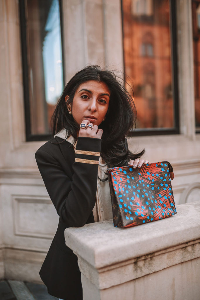 Luxury fashion blogger Shloka Narang of The Silk Sneaker shares the 7 classic pieces that all parisian girls have in their wardrobe featuring Louis Vuitton, Topshop and Dior