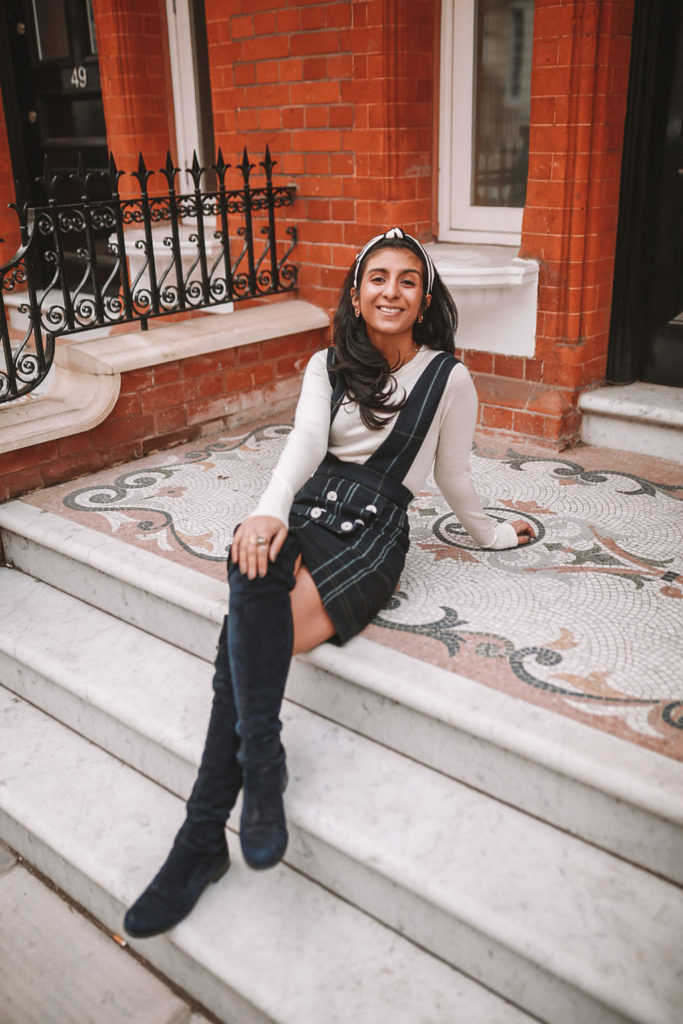 Luxury fashion blogger Shloka Narang shares how to wear a headband as well as a selection of the best headbands available featuring Maje and Stuart Weitzman