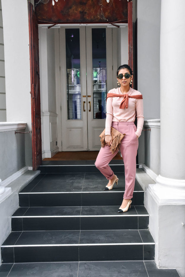 Indian fashion blogger Shloka Narang showcases how to wear pink this spring 2017 the street style way featuring Uniqlo and Topshpo