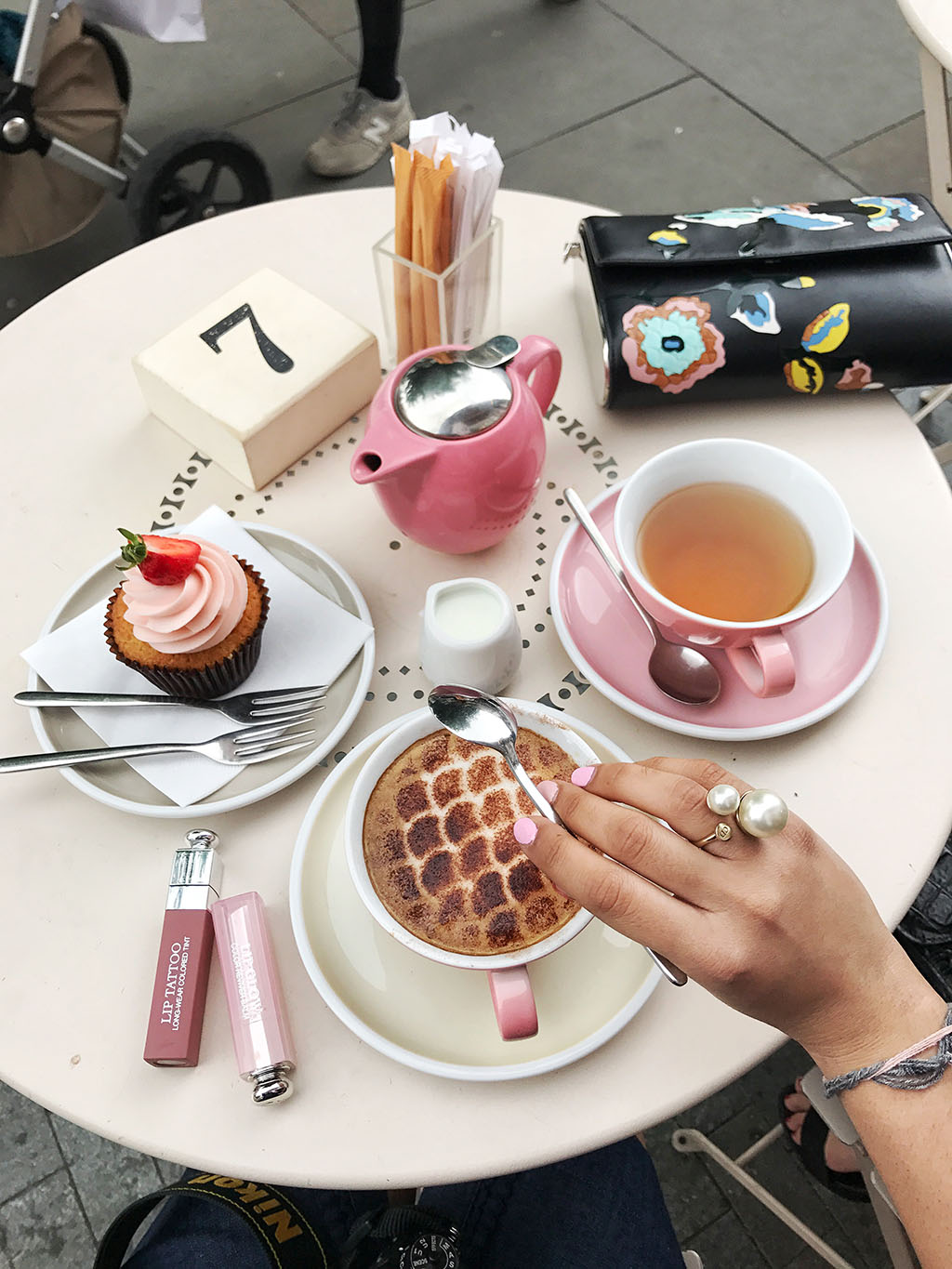 The Prettiest Cafes In London The Silk Sneaker