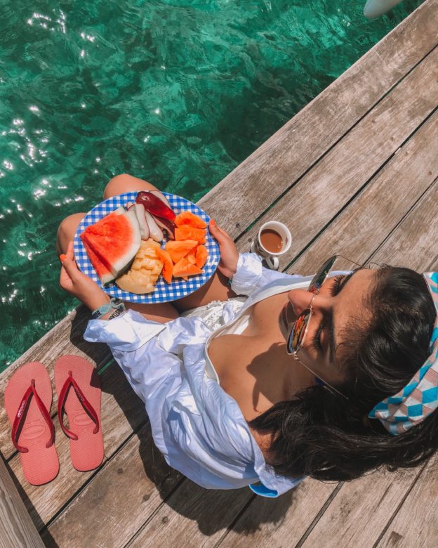 Fashion blogger Shloka Narang of The Silk Sneaker shares her Monday Updates including the best pieces on the high street and luxury fashion