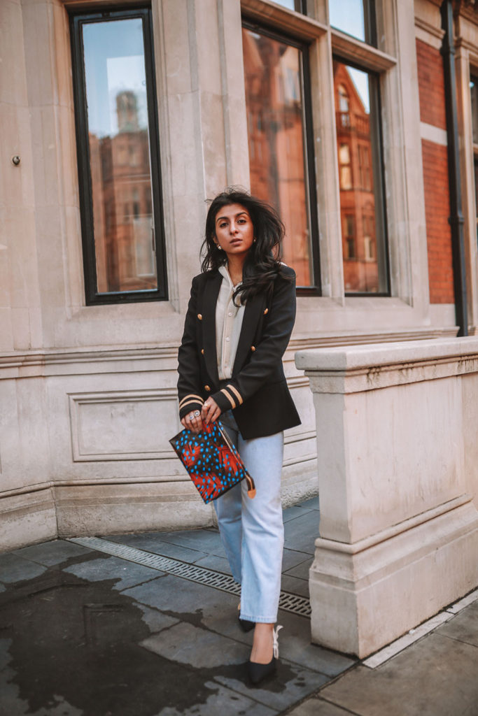 The 7 Piece Classic Checklist Every Woman Needs For Her Wardrobe