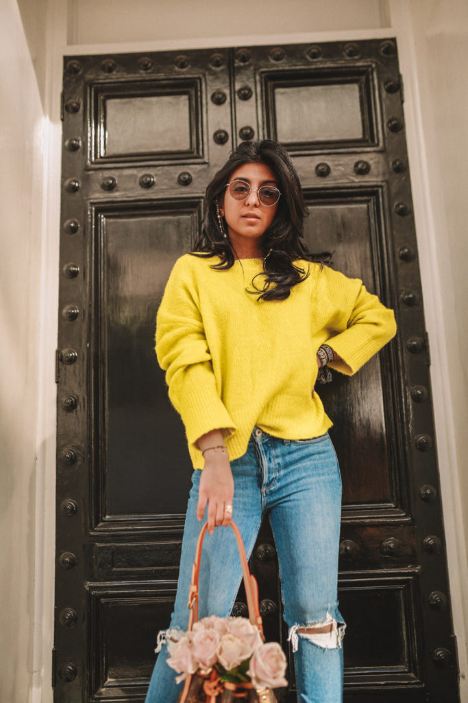 How To Wear A Neon Outfit \u0026 Look Chic 