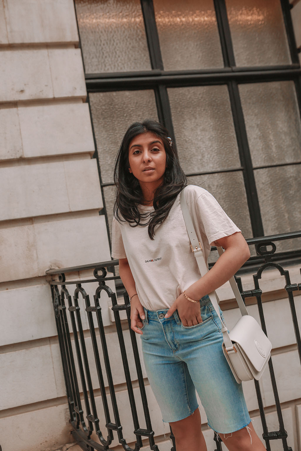outfit pantaloncini jeans