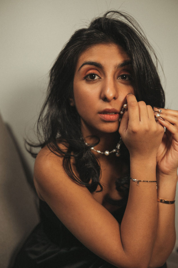 Luxury fashion and Indian beauty blogger Shloka Narang of The Silk Sneaker shares her favourite and the best concealers of 2019 featuring Charlotte Tilbury, NARS and Bare Minerals