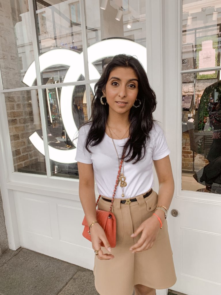 Luxury fashion and Indian beauty blogger Shloka Narang of The Silk Sneaker shares her favourite and the best concealers of 2019 featuring Charlotte Tilbury, NARS and Bare Minerals