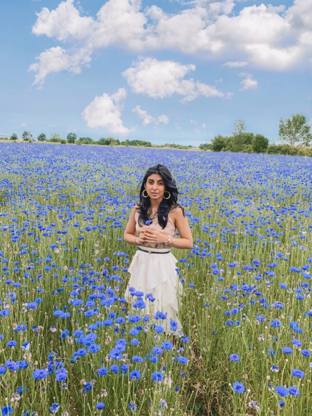 Fashion and beauty blogger Shloka Narang of The Silk Sneaker shares her must know tips about the best shampoo featuring Klorane Aquatic Mint