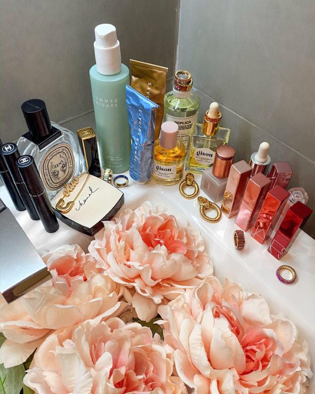Best Beauty Products for Sensitive Skin 2020